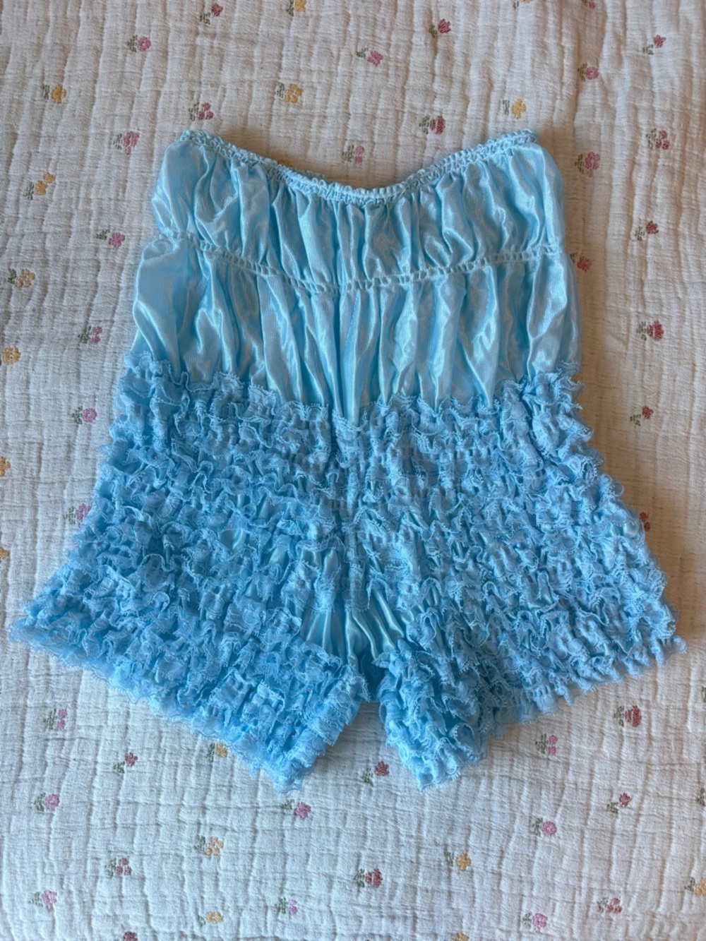 VINTAGE Light Blue Ruffled Babydoll Bloomer Shorts